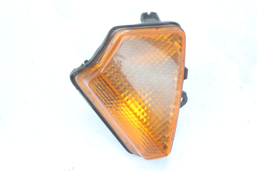 photo de FRONT RIGHT TURN SIGNAL KAWASAKI GTR 1000 (1994 - 2004) - Zoom on usage condition