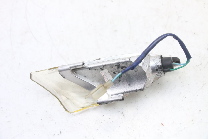 photo de FRONT RIGHT TURN SIGNAL KYMCO XCITING 500 (2007 - 2010) - Alternative perspective