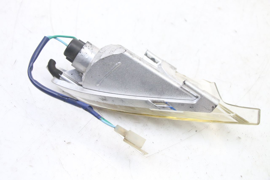 photo de FRONT RIGHT TURN SIGNAL KYMCO XCITING 500 (2007 - 2010) - Technical close-up