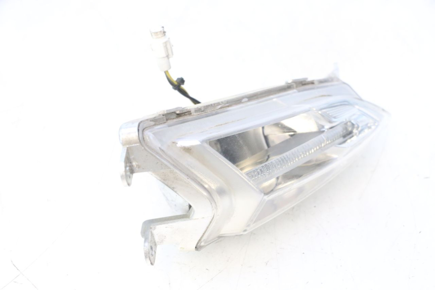 photo de FRONT RIGHT TURN SIGNAL PIAGGIO LIBERTY IGET 4T 50 (2015 - 2020) - Surface and material condition