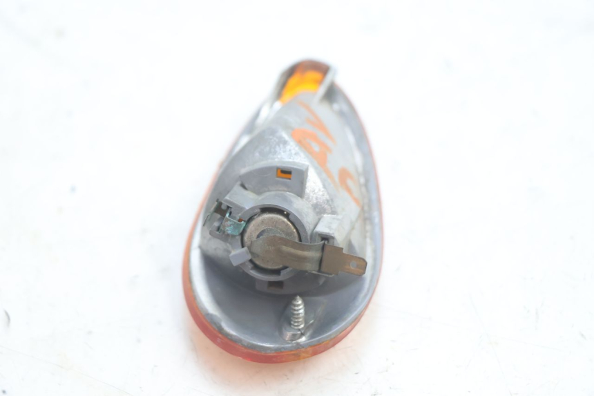 photo de FRONT RIGHT TURN SIGNAL PIAGGIO LIBERTY 50 (1998 - 2003) - Technical close-up