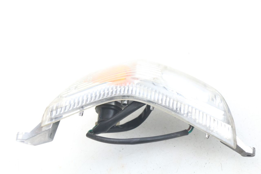 photo de FRONT RIGHT TURN SIGNAL KYMCO LIKE 4T 50 (2009 - 2018) - Surface and material condition