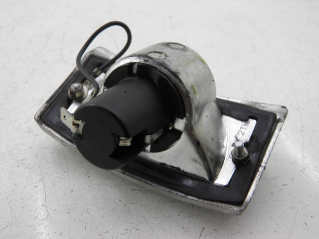 photo de FRONT RIGHT TURN SIGNAL LML DLX 2T 125 (2008) - Component detail