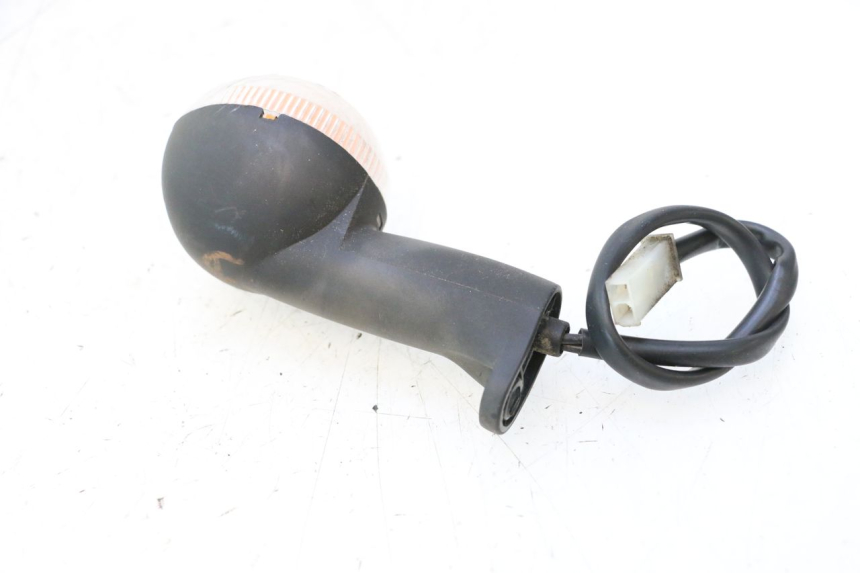 photo de FRONT RIGHT TURN SIGNAL PEUGEOT LUDIX ONE 50 (2004 - 2013) - Technical close-up