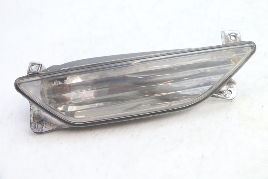 photo de FRONT RIGHT TURN SIGNAL PIAGGIO MP3 125 (2006 - 2014) - Main view