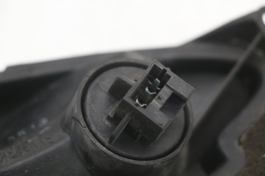 photo de RIGHT FRONT TURN SIGNAL HONDA NTV DEAUVILLE 650 (1998 - 2001) - Product overview