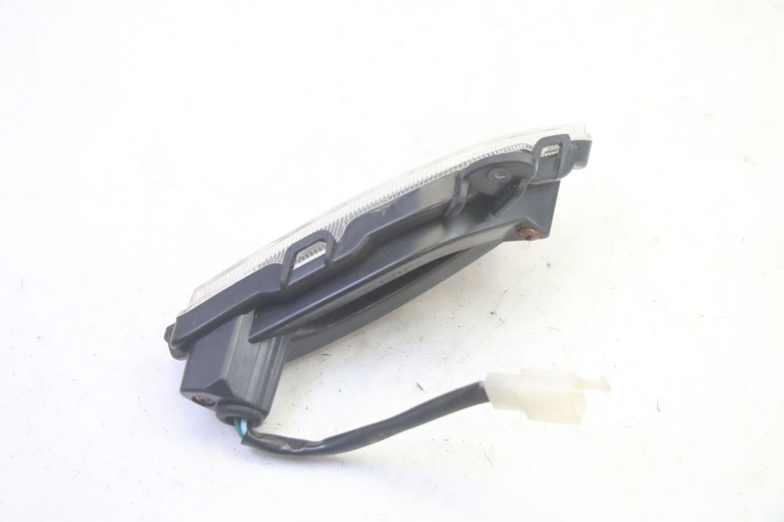 photo de FRONT RIGHT TURN SIGNAL JM MOTORS OLDIES GT 4T 50 (2018 - 2025) - Alternative perspective