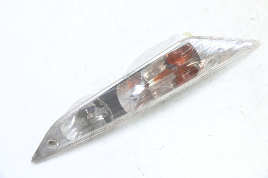 photo de RIGHT FRONT TURN SIGNAL PIAGGIO ZIP 4T 50 (2018 - 2020) - Alternative perspective