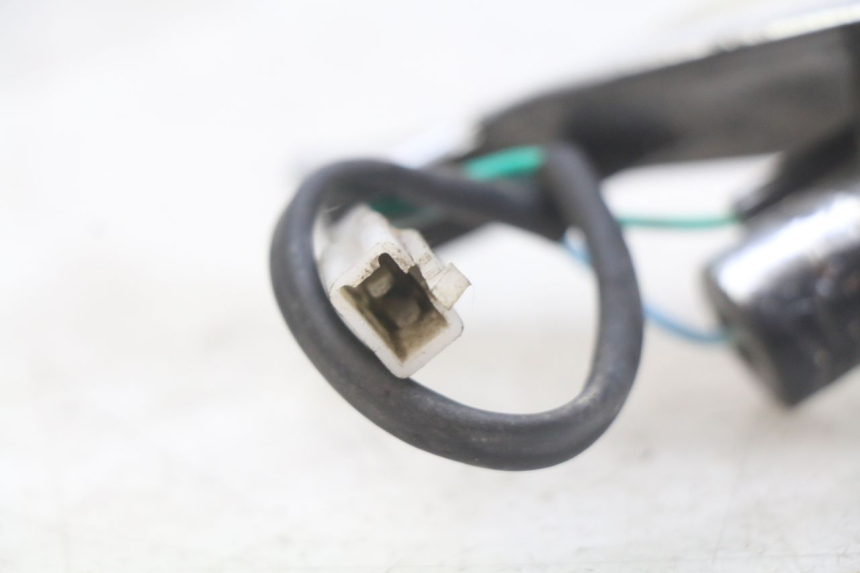 photo de RIGHT FRONT TURN SIGNAL TNT MOTOR ROMA 10' 4T 50 (2019 - 2022) - Zoom on usage condition