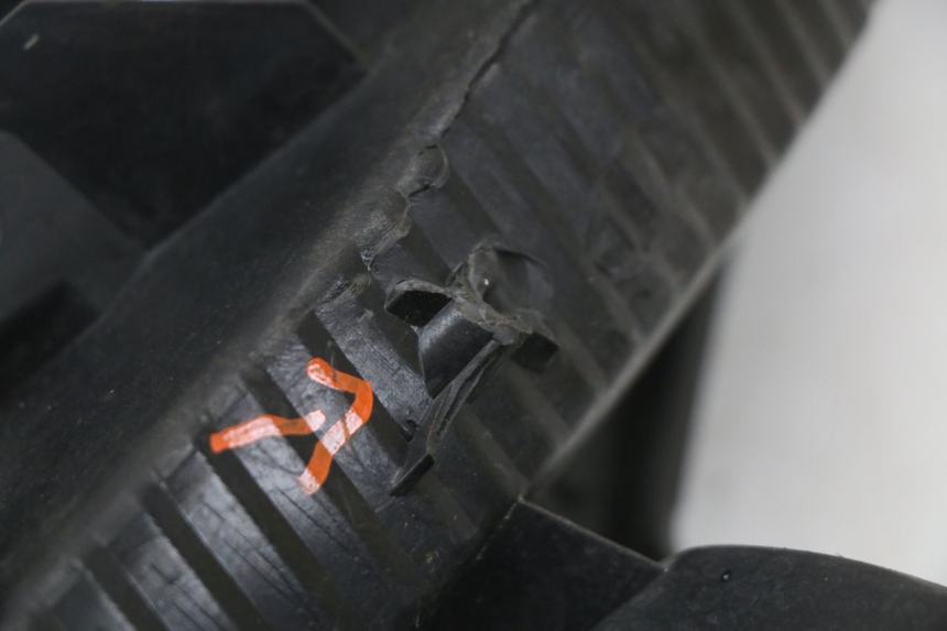 photo de FRONT RIGHT TURN SIGNAL HONDA SH ABS 125 (2012 - 2017) - Product overview