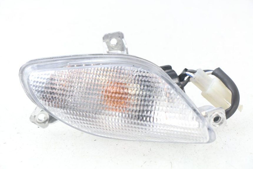 photo de FRONT RIGHT TURN SIGNAL APRILIA SR 2T 50 (2018 - 2022) - Main view