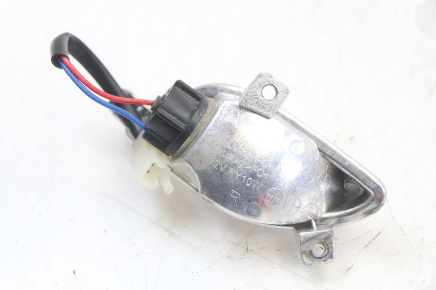 photo de FRONT RIGHT TURN SIGNAL APRILIA SR MOTARD 50 (2012 - 2018) - Technical close-up
