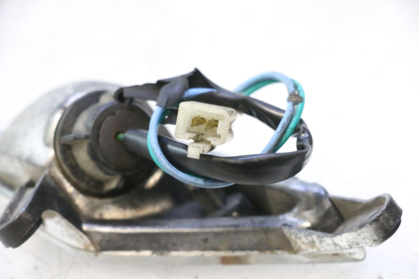 photo de FRONT RIGHT TURN SIGNAL KYMCO SUPER 8 2T 50 (2007 - 2013) - Technical close-up