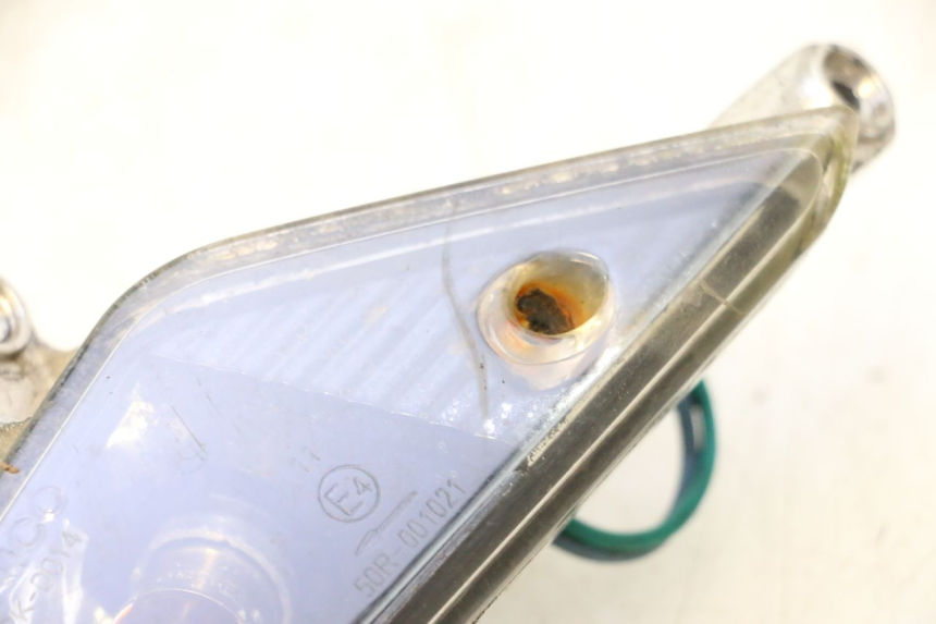 photo de FRONT RIGHT TURN SIGNAL KYMCO SUPER 8 2T 50 (2007 - 2013) - Fixing points details