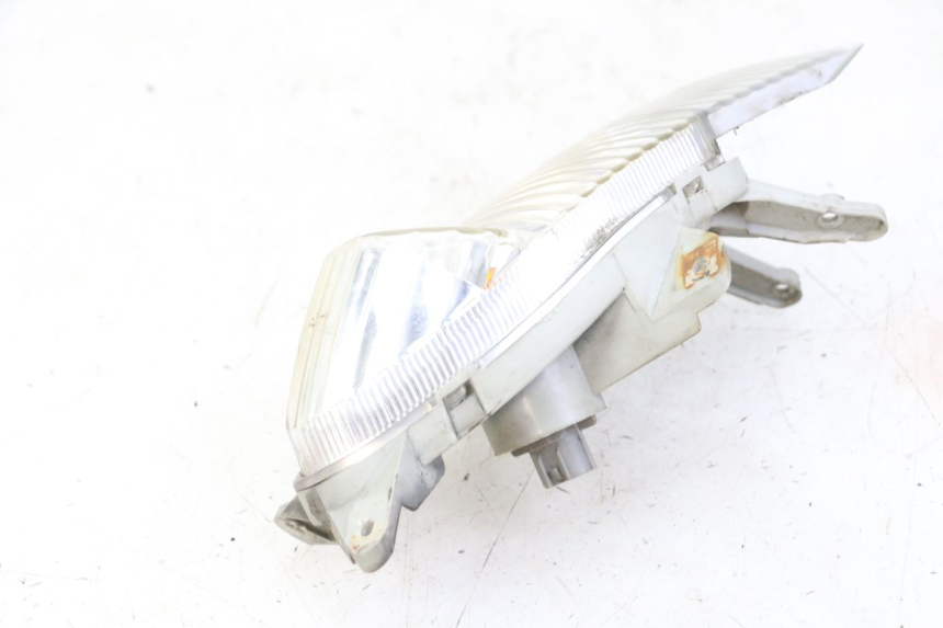 photo de RIGHT FRONT TURN SIGNAL SUZUKI BURGMAN 125 (2007 - 2014) - Additional view of the item