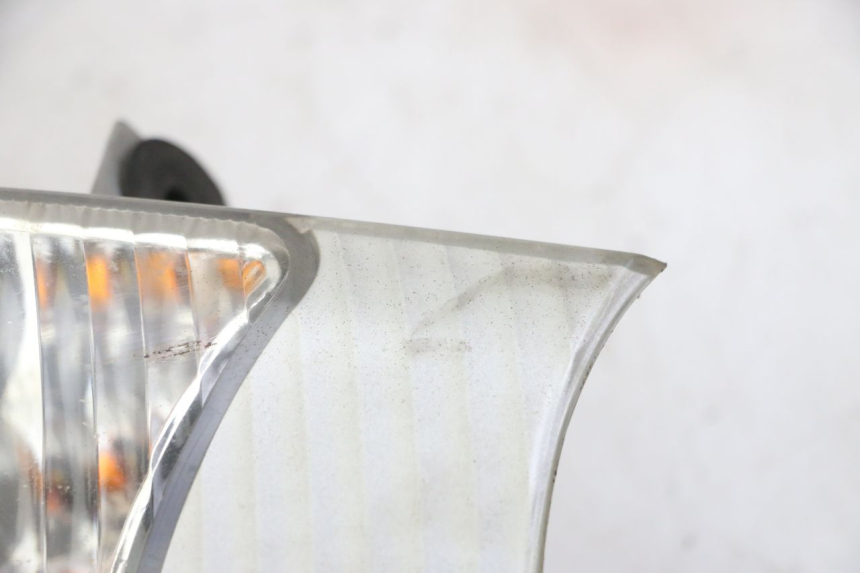 photo de RIGHT FRONT TURN SIGNAL SUZUKI BURGMAN 125 (2007 - 2014) - Product overview