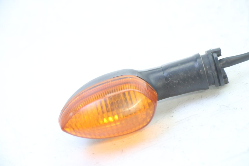 photo de FRONT RIGHT TURN SIGNAL YAMAHA TDM ABS 900 (2002 - 2014) - Zoom on usage condition