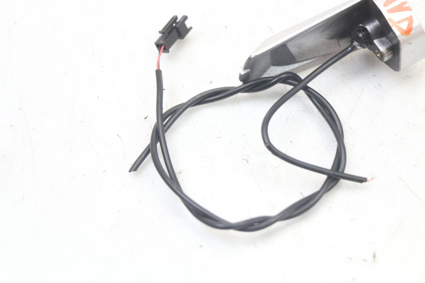 photo de FRONT RIGHT TURN SIGNAL DUALTRON TOGO PLUS 1 - Checked used part