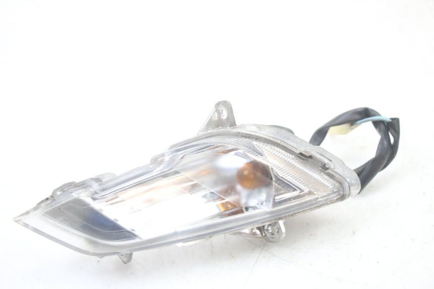 photo de RIGHT FRONT TURN SIGNAL PEUGEOT TWEET 4T 50 (2018 - 2022) - Zoom on usage condition