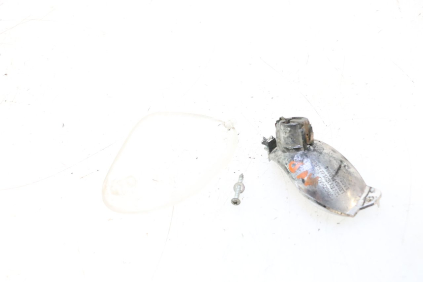 photo de FRONT RIGHT TURN SIGNAL PIAGGIO TYPHOON 50 (2000 - 2009) - Product overview