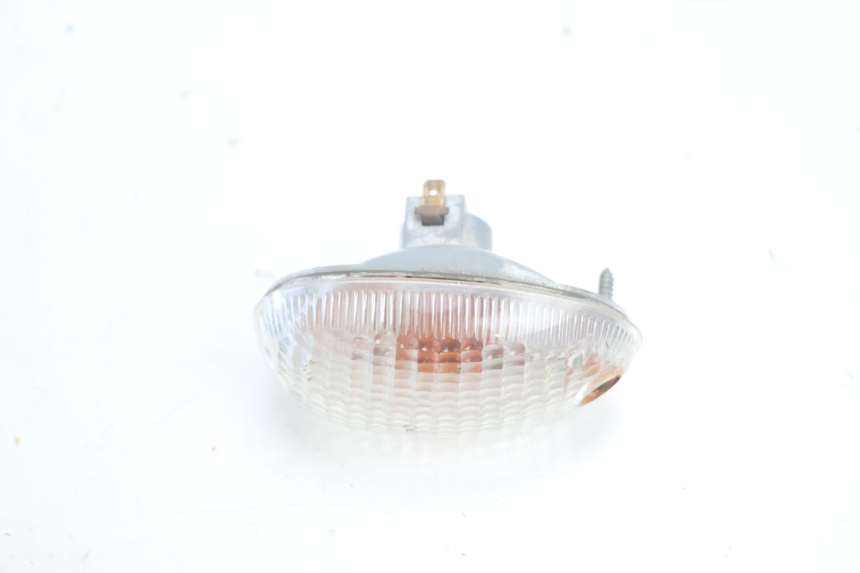 photo de FRONT RIGHT TURN SIGNAL PIAGGIO TYPHOON 50 (1993 - 1999) - Zoom on usage condition