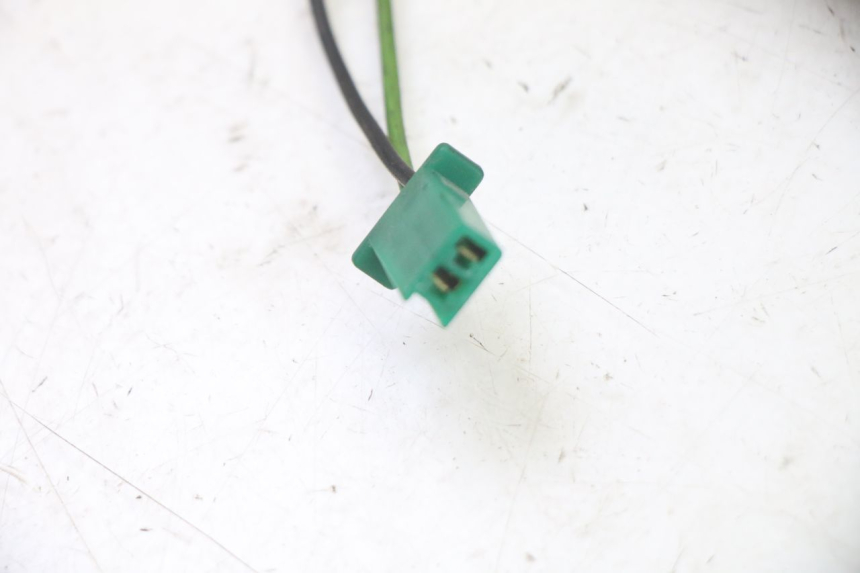 photo de RIGHT FRONT TURN SIGNAL SUZUKI UH BURGMAN 125 (2002 - 2006) - Technical close-up