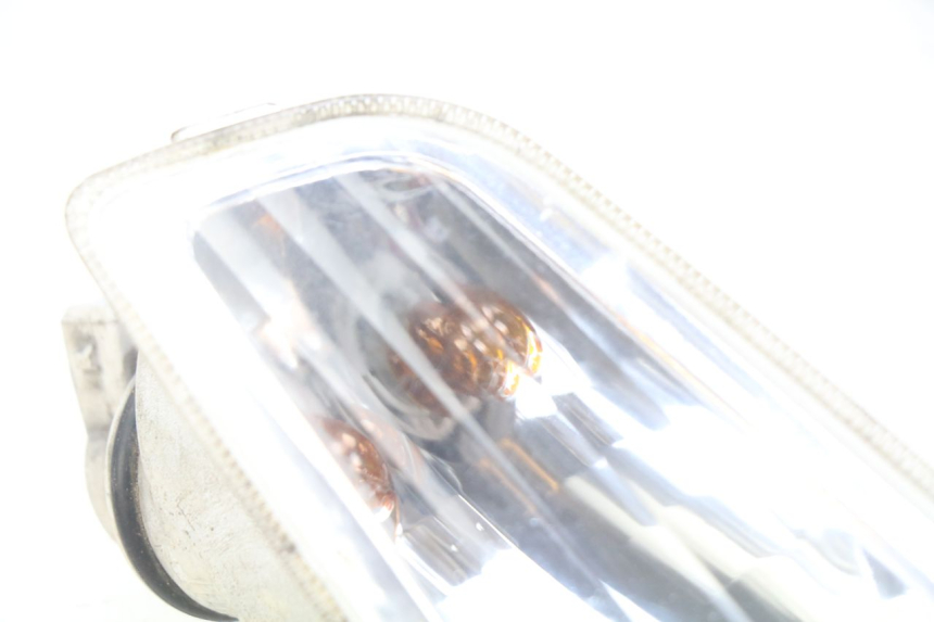 photo de RIGHT FRONT TURN SIGNAL PIAGGIO VESPA LX 2T 50 (2005 - 2013) - Product overview