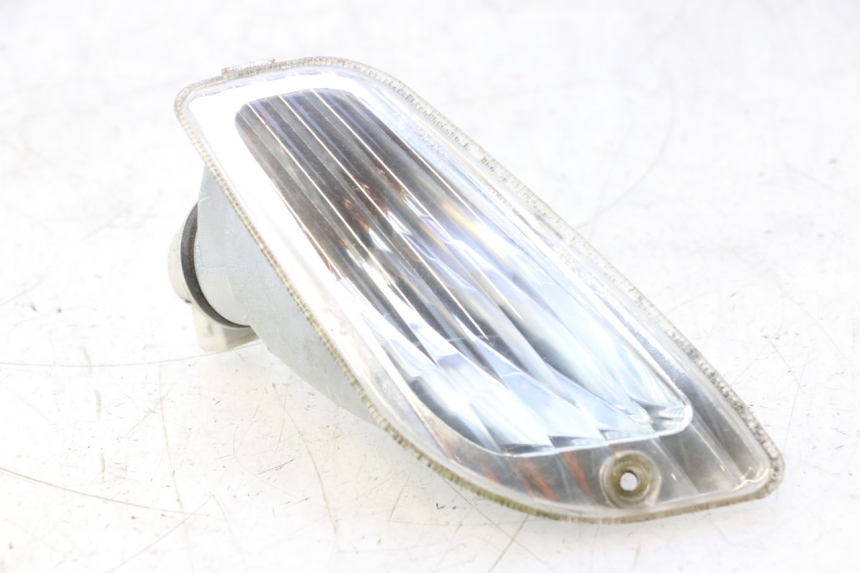 photo de RIGHT FRONT TURN SIGNAL PIAGGIO VESPA S 2T 50 (2007 - 2014) - Component detail
