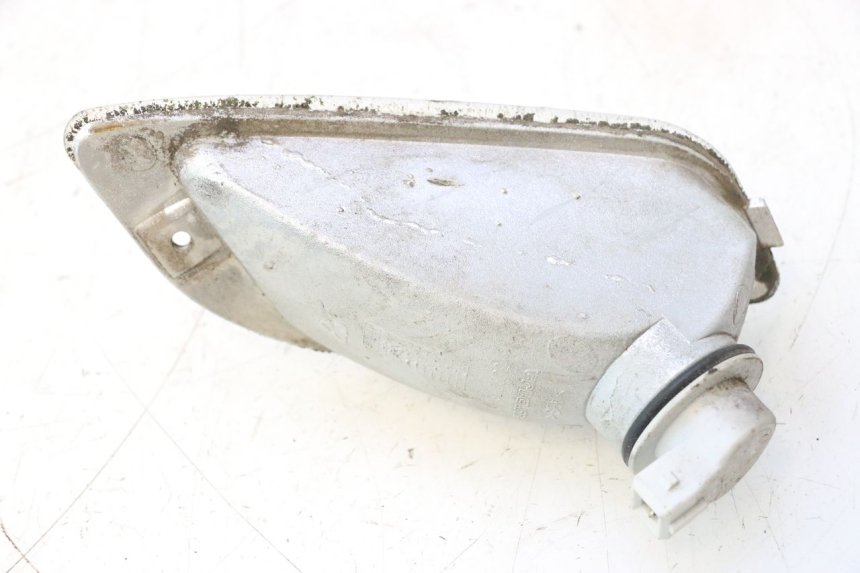 photo de RIGHT FRONT TURN SIGNAL PIAGGIO VESPA S 2T 50 (2007 - 2014) - Technical close-up
