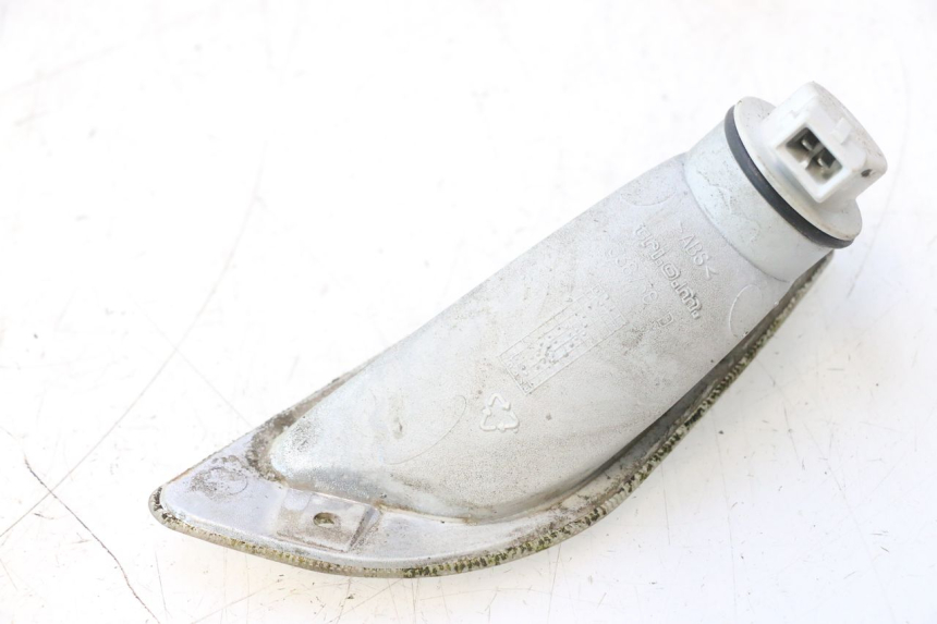 photo de RIGHT FRONT TURN SIGNAL PIAGGIO VESPA S 2T 50 (2007 - 2014) - Surface and material condition