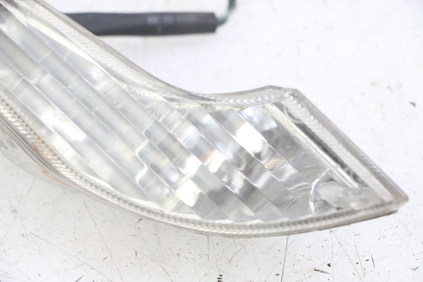 photo de FRONT RIGHT TURN SIGNAL PEUGEOT VIVACITY NEW 4T 50 (2008 - 2017) - Checked used part