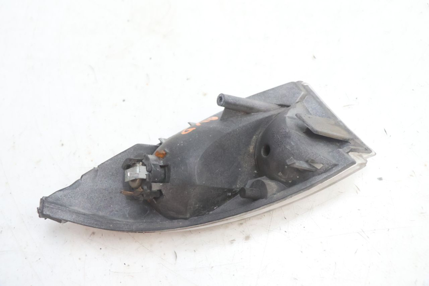 photo de FRONT RIGHT TURN SIGNAL PEUGEOT VIVACITY 100 (1999 - 2008) - Technical close-up