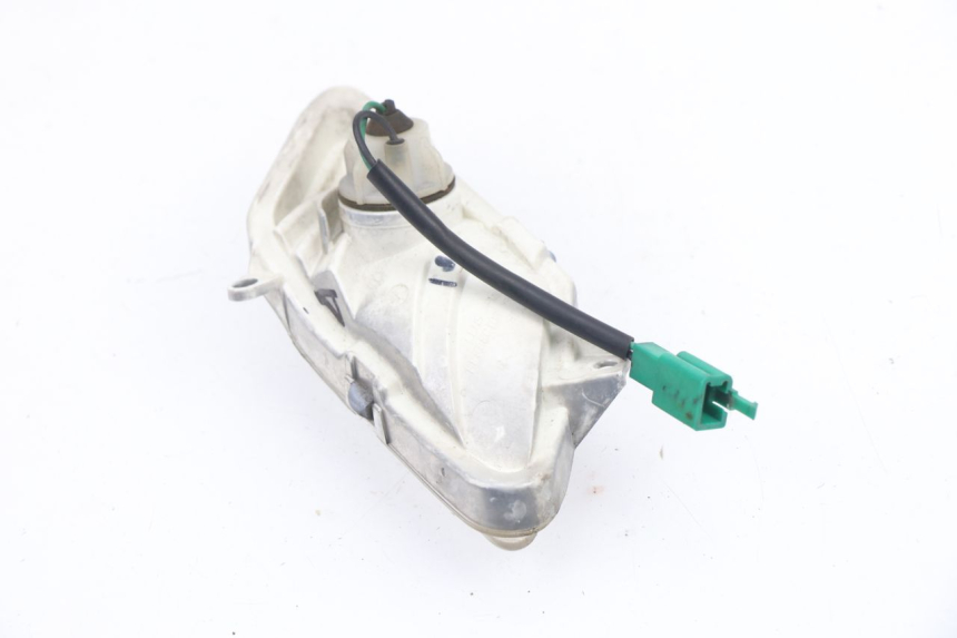 photo de RIGHT FRONT TURN SIGNAL YAMAHA XMAX X-MAX 125 (2006 - 2009) - Technical close-up