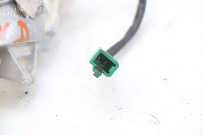 photo de RIGHT FRONT TURN SIGNAL YAMAHA XMAX X-MAX 125 (2006 - 2009) - Component detail