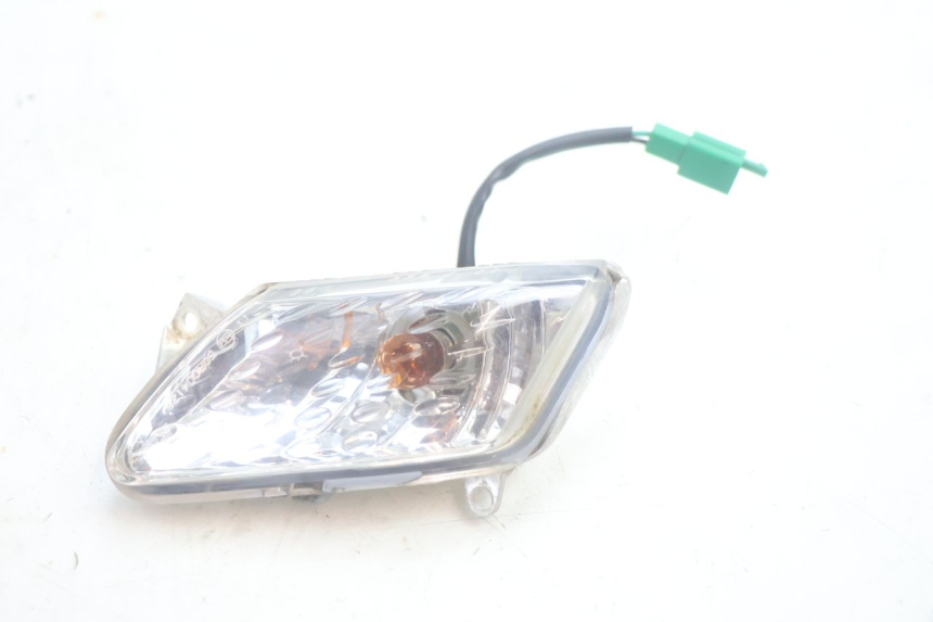 photo de RIGHT FRONT TURN SIGNAL YAMAHA XMAX X-MAX 125 (2006 - 2009) - Main view