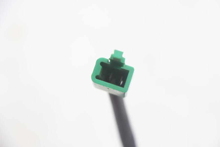 photo de RIGHT FRONT TURN SIGNAL YAMAHA XMAX X-MAX 125 (2006 - 2009) - Technical close-up