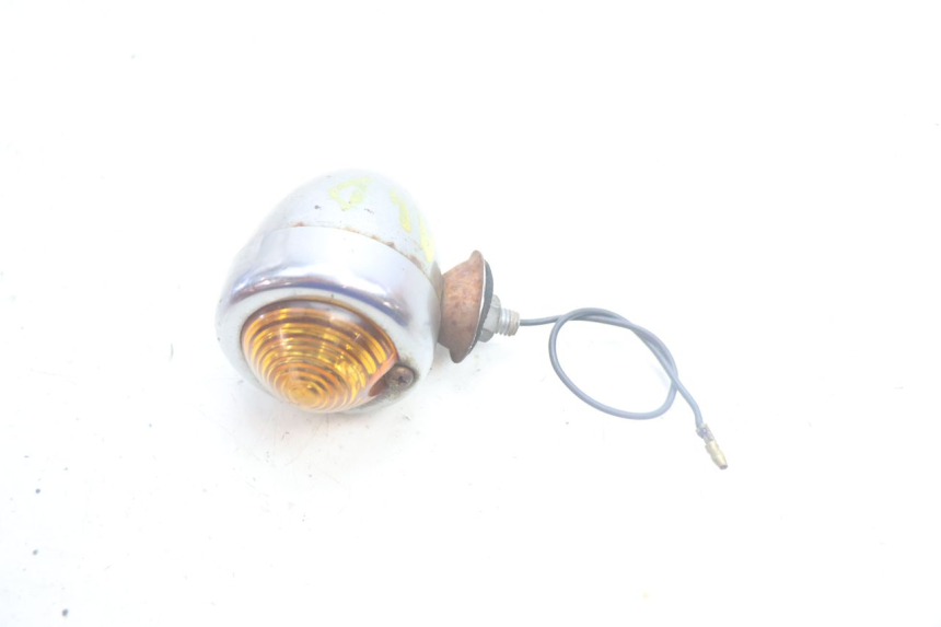 photo de FRONT RIGHT TURN SIGNAL YAMAHA XV VIRAGO 535 (1988 - 2004) - Component detail