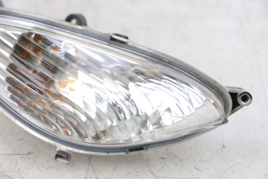 photo de FRONT RIGHT TURN SIGNAL YAMAHA NEO'S NEOS 2T EASY 50 (2013 - 2016) - Zoom on usage condition