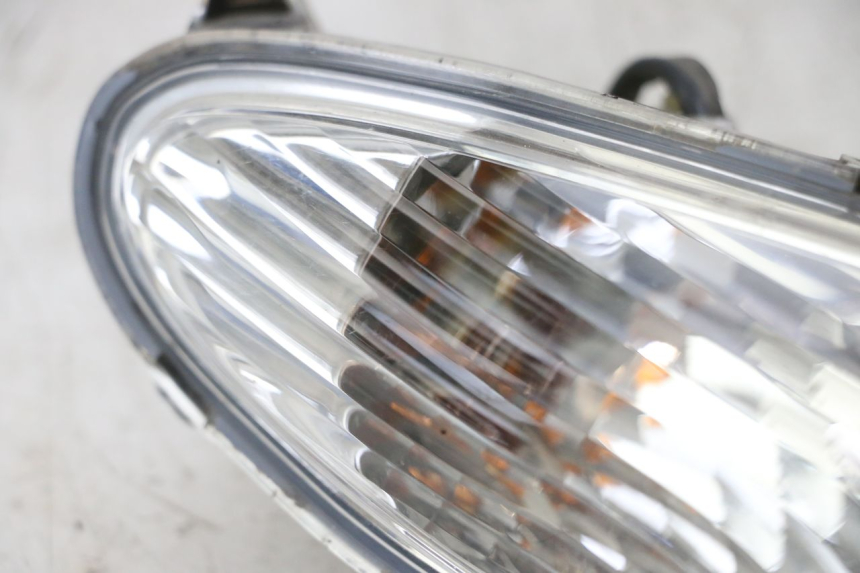 photo de FRONT RIGHT TURN SIGNAL YAMAHA NEO'S NEOS 2T EASY 50 (2013 - 2016) - Alternative perspective