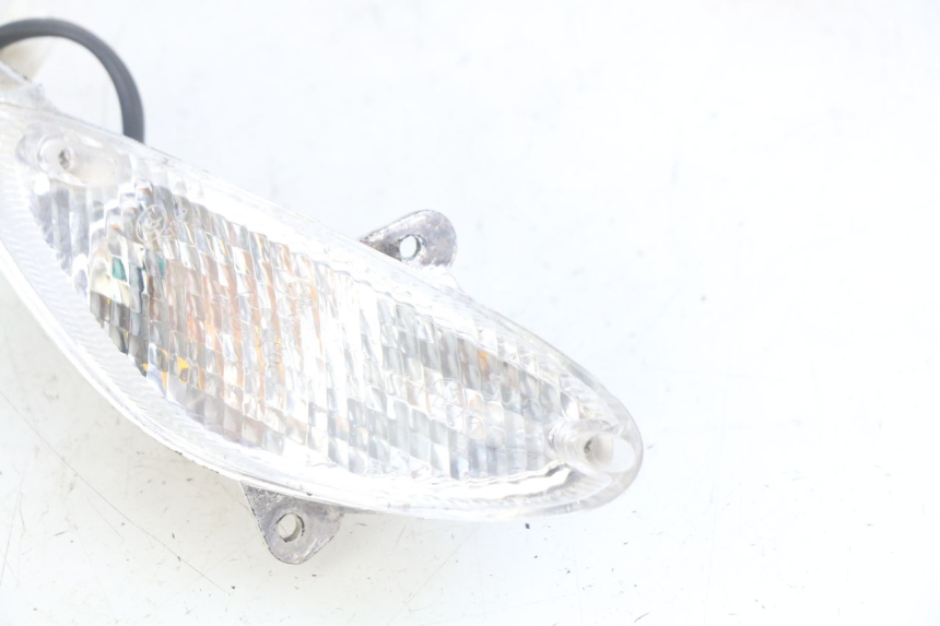 photo de RIGHT FRONT TURN SIGNAL UNIVERSAL BIKE ZN50QT-11B 50 (2018 - 2021) - Technical close-up