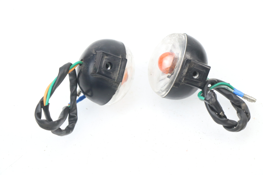 photo de FRONT TURN SIGNAL BAOTIAN EAGLE 50 (2009 - 2011) - Zoom on usage condition