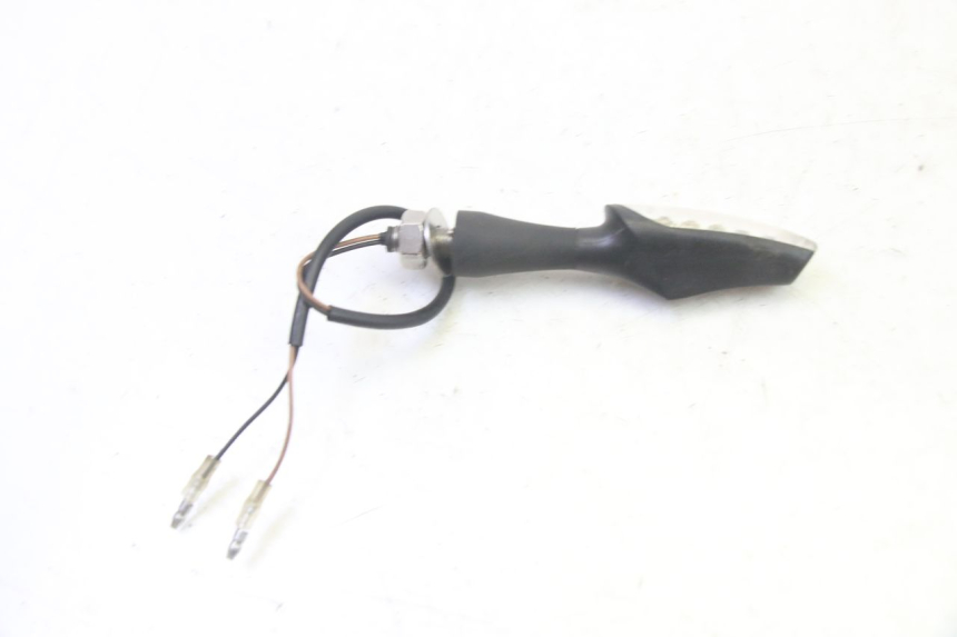 photo de LEFT FRONT TURN SIGNAL QUADRO 4 4D 350 (2015 - 2018) - Alternative perspective