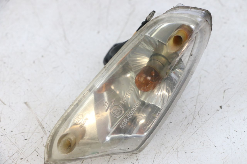 photo de LEFT FRONT TURN SIGNAL KYMCO AGILITY 4T 50 (2005 - 2018) - Component detail