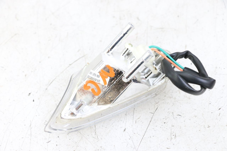 photo de LEFT FRONT TURN SIGNAL KYMCO AGILITY 4T 50 (2018 - 2022) - Alternative perspective