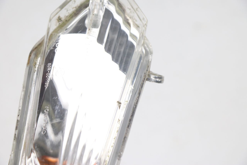 photo de FRONT LEFT TURN SIGNAL  KYMCO AGILITY CITY 50 (2008 - 2016) - Fixing points details