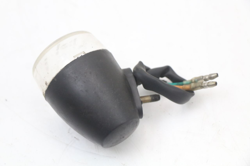 photo de FRONT LEFT TURN SIGNAL  KYMCO AGILITY PREMIUM 50 (2007 - 2010) - Alternative perspective