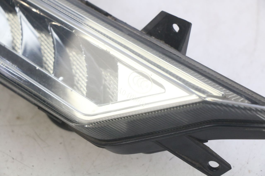 photo de LEFT FRONT TURN SIGNAL NECO ALEXONE 125 (2017 - 2024) - Alternative perspective