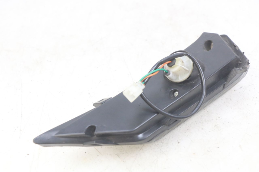 photo de LEFT FRONT TURN SIGNAL NECO ALEXONE 125 (2017 - 2024) - Fixing points details