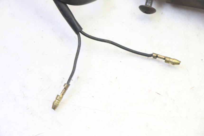 photo de Left front turn signal HYOSUNG GV AQUILA 125 (2000 - 2009) - Technical close-up