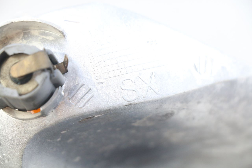 photo de LEFT FRONT TURN SIGNAL APRILIA ATLANTIC 500 (2002 - 2003) - Component detail